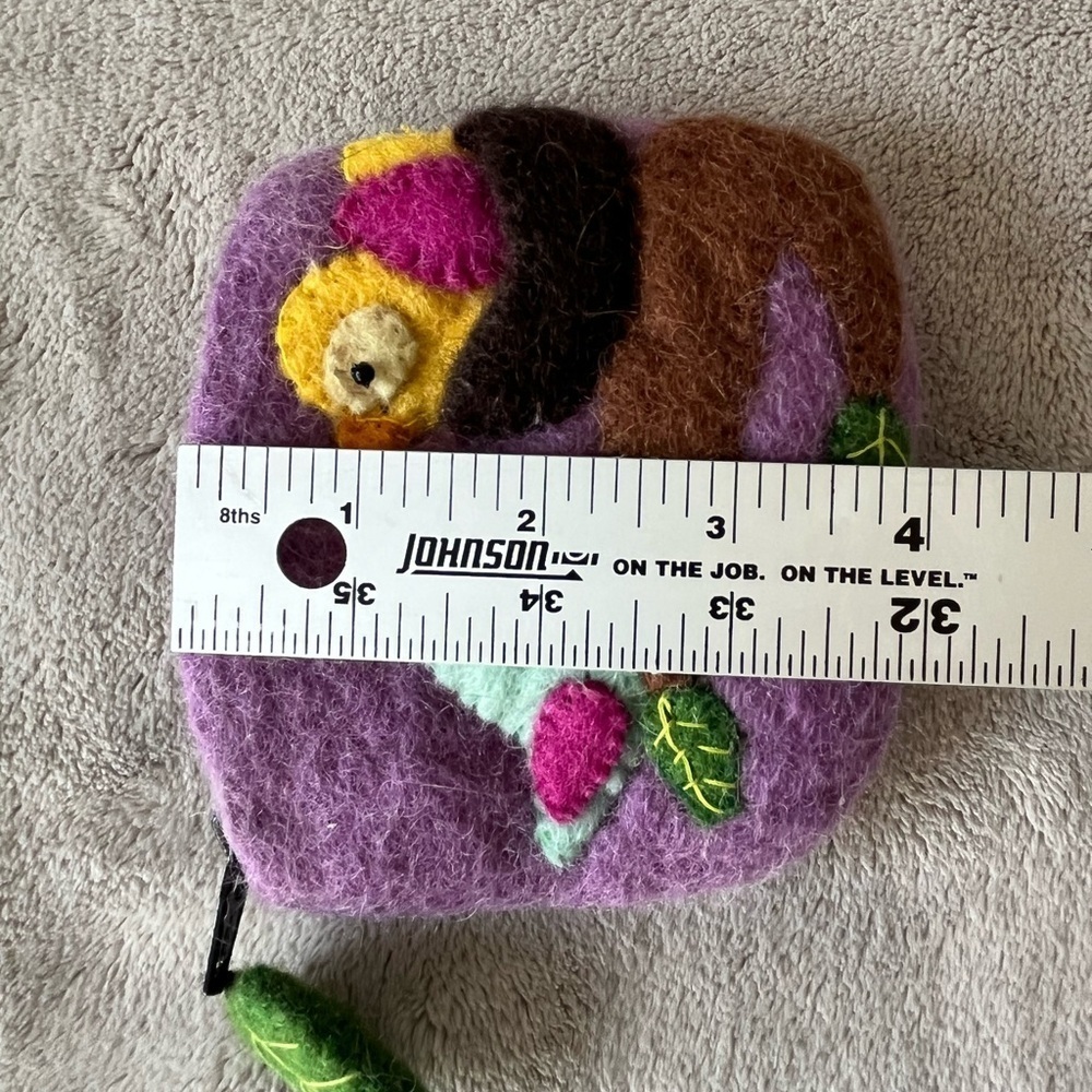 Felted Wool Coin Purse Birds Nest On a Branch Zipper Closure With Leaf Pull - Picture 8 of 8
